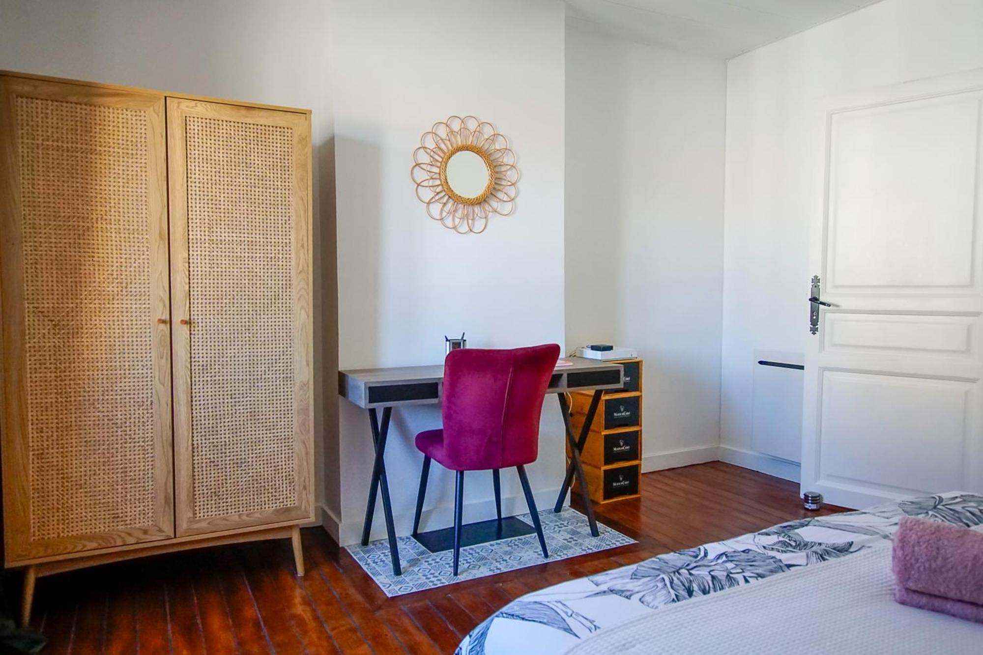 Le Charme Des Berceaux Apartment Epernay Luaran gambar